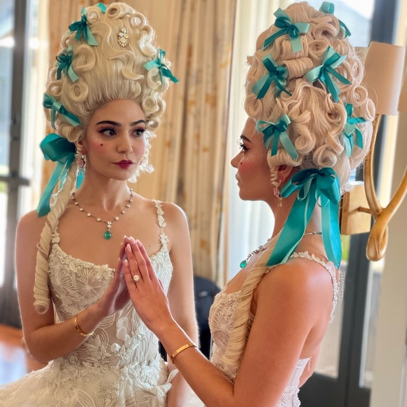 Meet your Posher, Lini - Picture 2 of 7